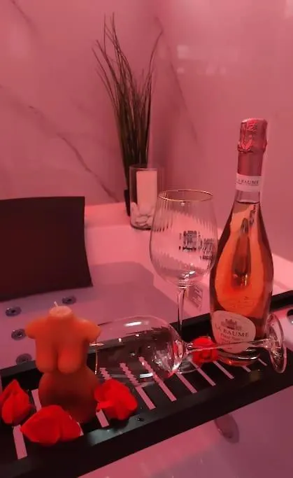 Suite Boheme Σαρλρουά